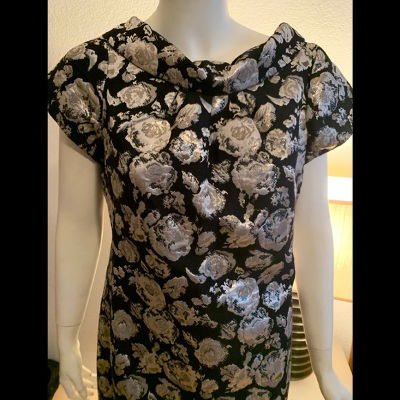 JS  Boutique  Embroidered  cocktail dress - Picture 5 of 8